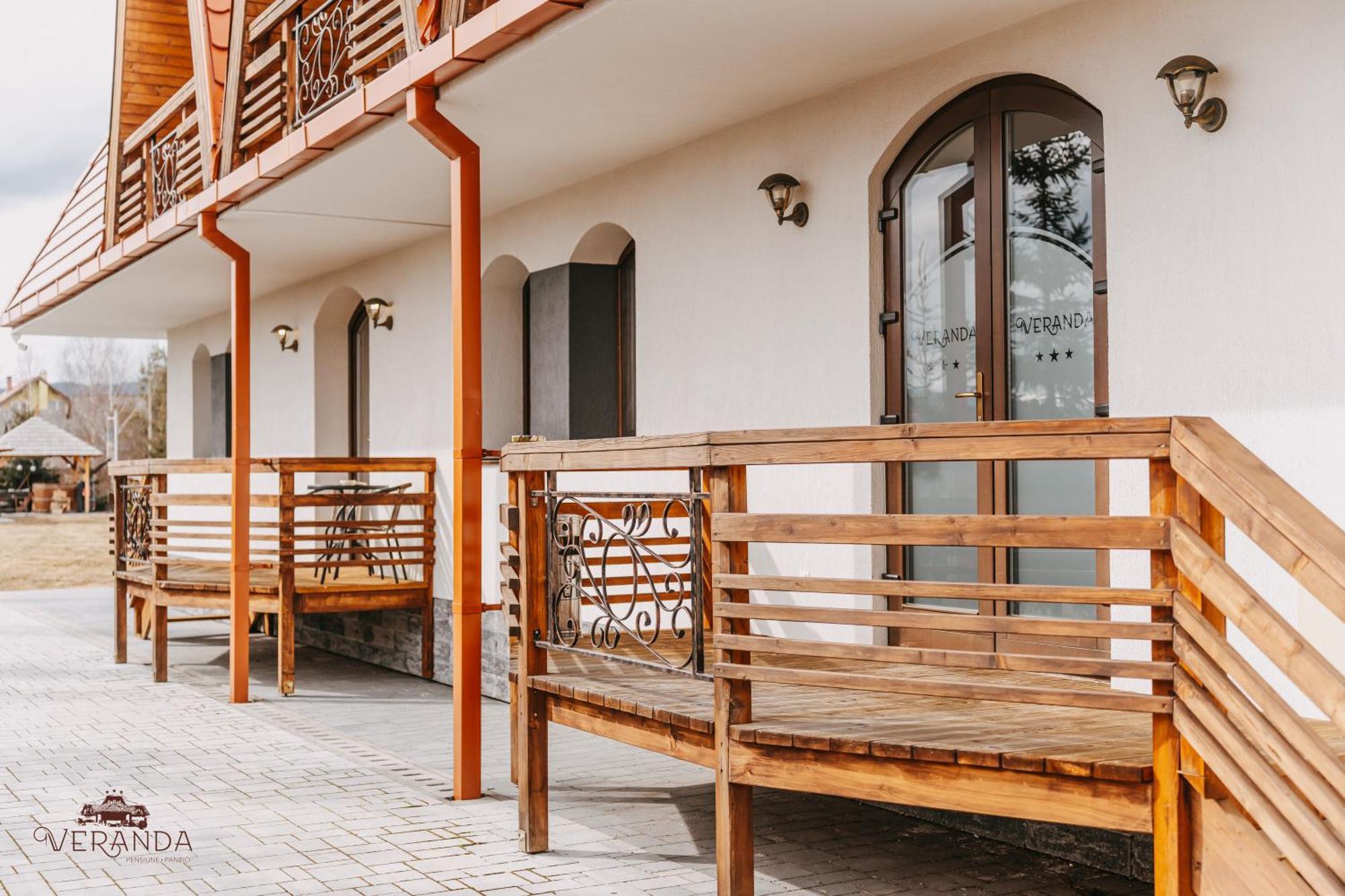 Veranda Panzio Remetea  Экстерьер фото